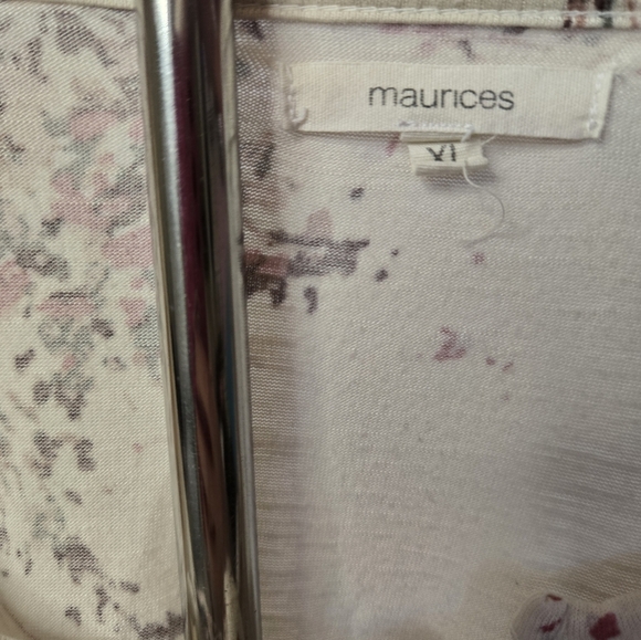 Maurices XL Floral Lace-Up V-Neck Varsity Tee Short Sleeve Striped Top - Picture 2 of 5